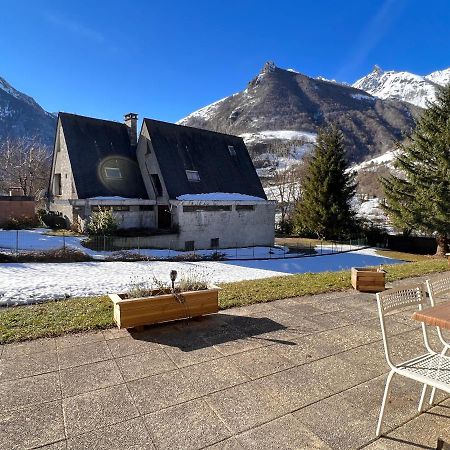 T2 Ensoleille. Terrasse Et Vaste Jardin Commun Cauterets Exterior foto
